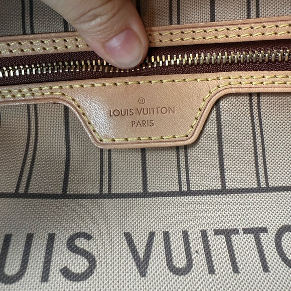Louis Vuitton Neverfull MM Monogram - Picture 8 of 8